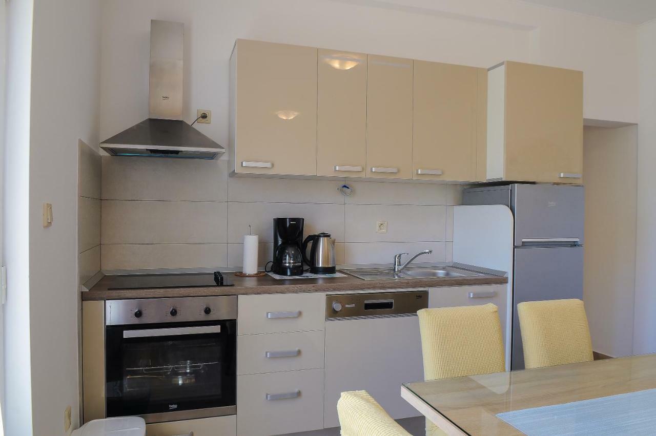 Apartment Neva Split Eksteriør billede