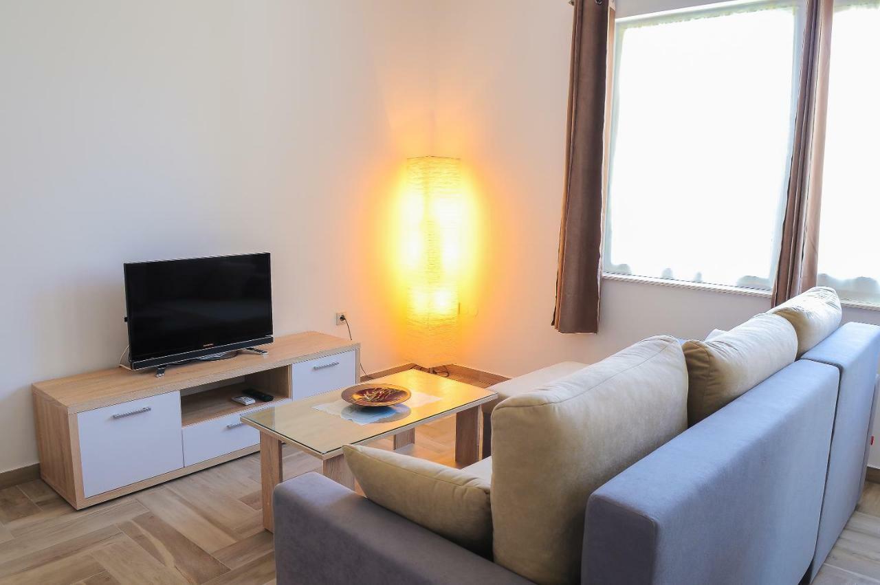Apartment Neva Split Eksteriør billede